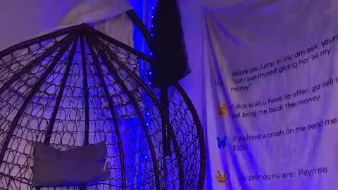 Aria online show from March 25, 2026, 9:43 pm