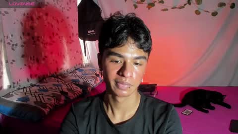 Snapshot of ariel_adan chatting on January 15, 2026, 5:38 pm ariel_adan online show from January 15, 2026, 5:38 pm