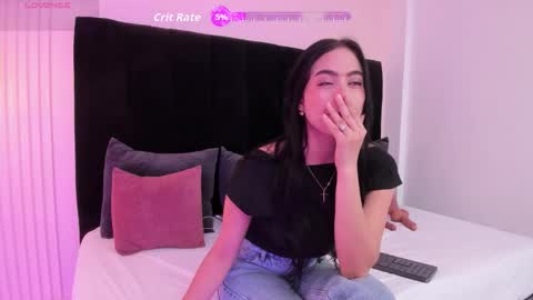 Snapshot of ariel_jonnes chatting on February 6, 2026, 5:49 pm Ariel online show from February 6, 2026, 5:49 pm