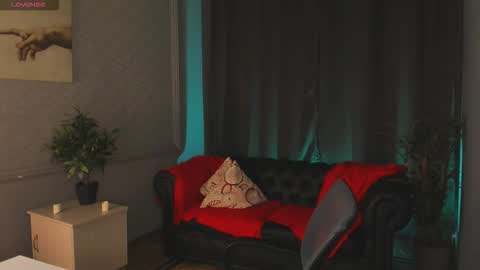 Ariella online show from January 18, 2026, 2:54 pm