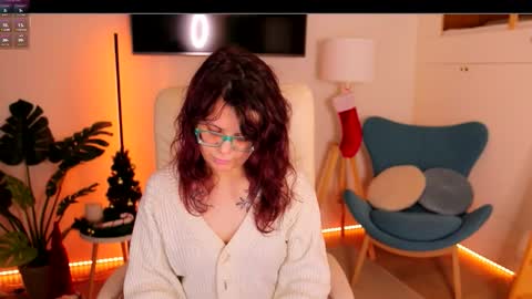 Ariell Mini online show from December 21, 2025, 6:20 am