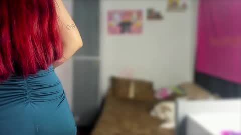 Stephany  online show from February 22, 2025, 5:23 am