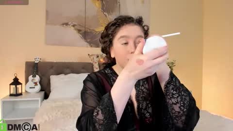 Ariella GTM3  Tue Wed Thu Fri Sat  0400 am-1030pm online show from October 18, 2025, 1:08 am