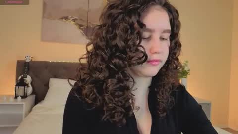 Ariella GTM3  Tue Wed Thu Fri Sat  0400 am-1030pm online show from November 14, 2025, 1:15 am