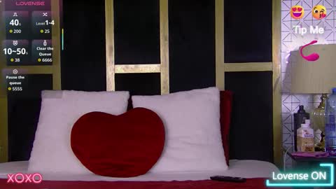 ariellfoxy online show from January 8, 2026, 3:36 pm