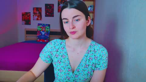 arielstonks_lovee online show from January 15, 2025, 3:54 am