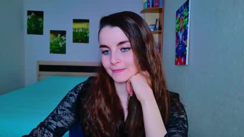 arielstonks_lovee online show from March 11, 2025, 6:00 am