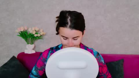 arielstonks_lovee online show from September 12, 2025, 3:17 am