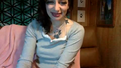 ariel  colin when hes here online show from March 5, 2025, 2:36 am