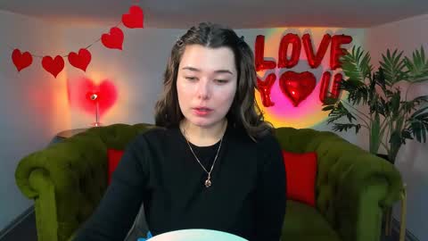 Ari online show from March 3, 2025, 1:09 pm