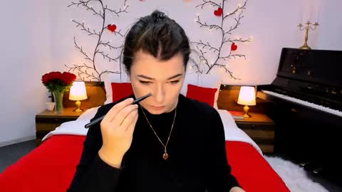 Ari online show from September 23, 2025, 9:23 am