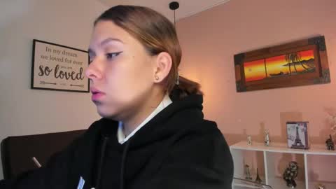  Arianna  online show from February 26, 2025, 11:41 am