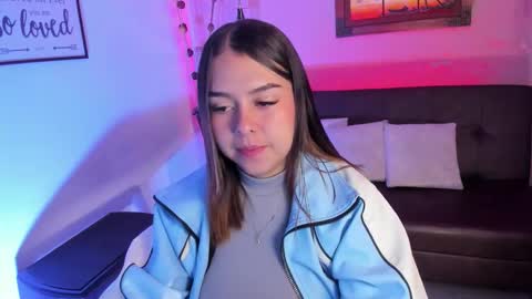  Arianna  online show from October 29, 2025, 12:29 pm