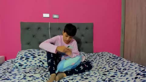 Snapshot of ariloe_quintero chatting on February 2, 2026, 1:04 am Aria Cholee online show from February 2, 2026, 1:04 am