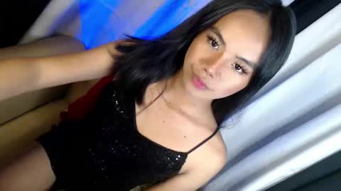 hi follow me its ARI  online show from November 21, 2025, 10:47 am