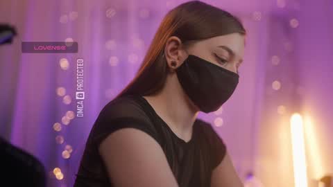 Arina online show from February 5, 2025, 1:44 pm