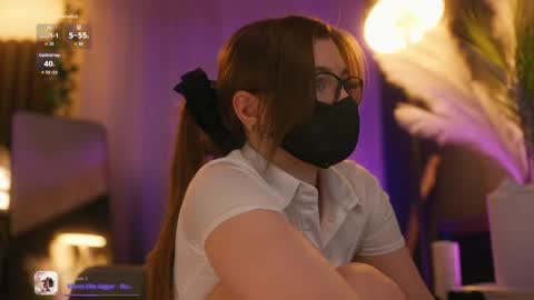 Arina online show from April 12, 2026, 4:56 pm