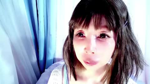 arincolove online show from April 12, 2026, 12:21 pm