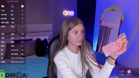 Ari  online show from January 8, 2026, 9:28 pm