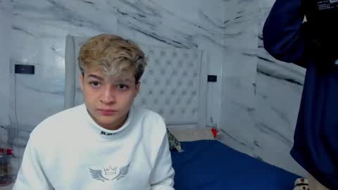 celina online show from September 16, 2025, 1:23 pm