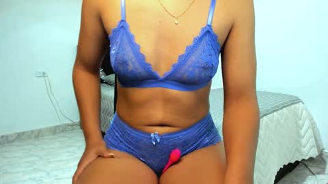 Snapshot of aristena_01 chatting on September 9, 2025, 12:48 pm aristena_01 online show from September 9, 2025, 12:48 pm