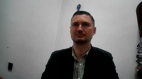 Snapshot of aristocratukr chatting on December 15, 2025, 5:06 pm Aristocratu online show from December 15, 2025, 5:06 pm