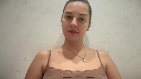 Snapshot of arivelle chatting on November 19, 2025, 9:37 pm arivelle online show from November 19, 2025, 9:37 pm