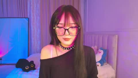 Ariya online show from May 17, 2026, 2:13 pm