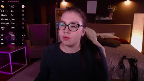 Astrid online show from January 10, 2025, 3:27 pm