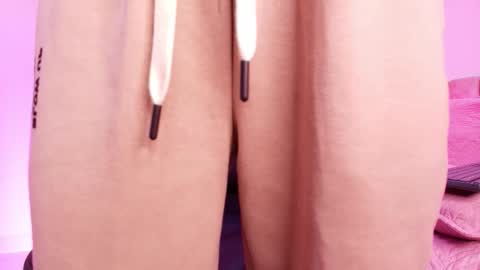 Arleth  online show from February 5, 2026, 3:11 am