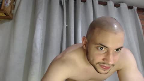 ARMANDO online show from September 20, 2025, 4:46 am