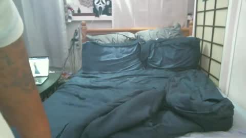 Snapshot of armstrong1718 chatting on December 3, 2024, 12:38 pm armstrong1718 online show from December 3, 2024, 12:38 pm