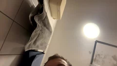 Snapshot of armyskater32 chatting on November 26, 2025, 9:49 pm armyskater32 online show from November 26, 2025, 9:49 pm