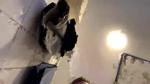 armyskater32 online show from December 2, 2025, 2:23 pm