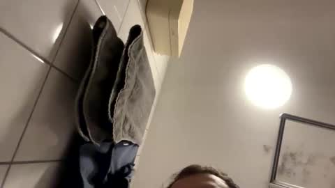 armyskater32 online show from February 21, 2026, 12:00 am