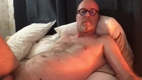Arn online show from May 1, 2026, 1:05 pm