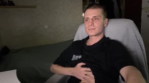 Snapshot of arnolngang chatting on February 27, 2026, 6:19 pm arnolngang online show from February 27, 2026, 6:19 pm