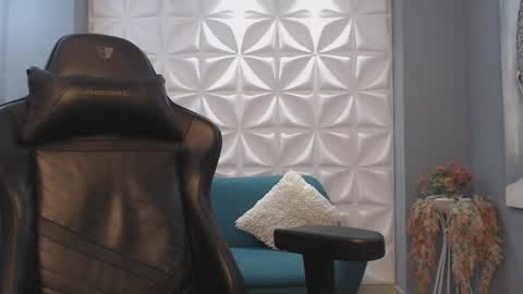 Arohom Lester online show from October 29, 2025, 11:01 am