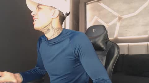 Arohom Lester online show from November 28, 2025, 11:02 am