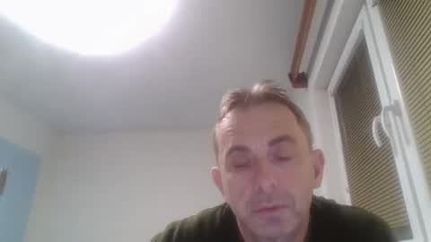 Snapshot of aromannn chatting on November 28, 2025, 3:58 pm aromannn online show from November 28, 2025, 3:58 pm