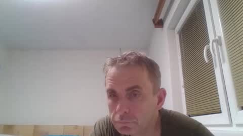 Snapshot of aromannn chatting on December 18, 2025, 5:41 pm aromannn online show from December 18, 2025, 5:41 pm