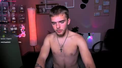 Snapshot of aron_black_ chatting on October 29, 2025, 8:54 pm aron online show from October 29, 2025, 8:54 pm