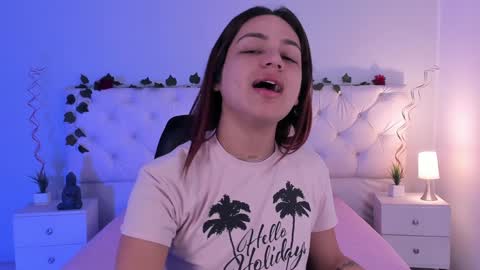 Aron cruz  online show from January 23, 2025, 2:17 pm