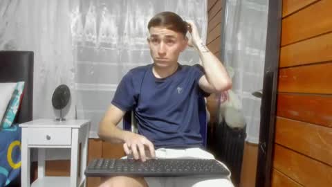 Aron G Franco online show from February 25, 2025, 3:09 am