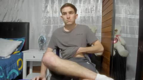 Aron G Franco online show from March 11, 2025, 3:05 am