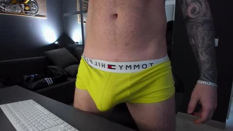 AronGrant online show from January 26, 2025, 12:01 pm