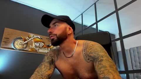 AronGrant online show from September 11, 2025, 8:58 am