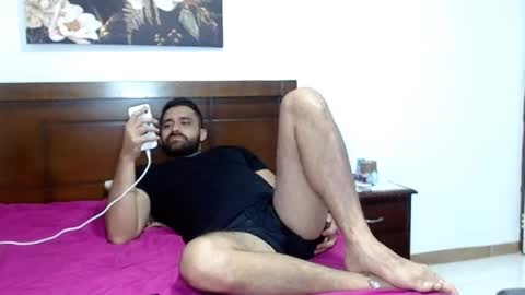 aronmiller online show from October 5, 2025, 8:51 pm