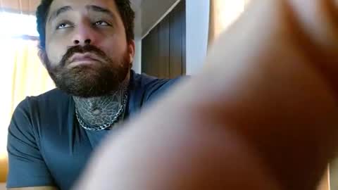 aronmiller online show from November 30, 2025, 4:22 pm