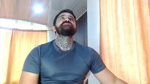 Snapshot of aronmiller404 chatting on February 1, 2026, 12:37 pm aronmiller online show from February 1, 2026, 12:37 pm